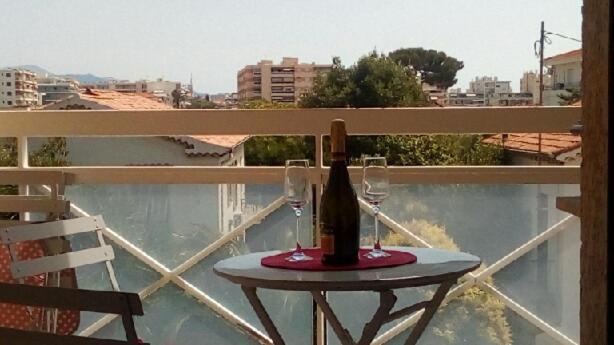 Studio Cagnes Sur Mer Exterior foto